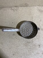 Régi fém konyhai nokedli szaggató. 4393