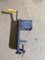 Régi fém hegyező/daráló. 4406