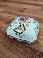 Zsolnay pillangós, virágos bonbonier