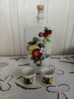 Alföldi porcelán pálinkás buttela két kis pohárral, ketten isszuk a tartalmát!