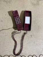 Retro asztali telefon, bordó. 4439