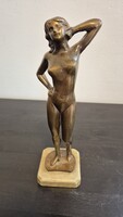 Bronz akt szobor