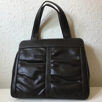 Sötétbarna retikül, kistáska 26 X22 X 10 cm  , 5 rekeszes