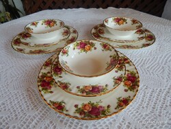 ROYAL ALBERT " Old Country Roses " - " Régi vidéki rózsák " 3 db-os tányérszett