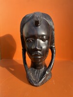 Faragott afrikai női fej szobor