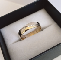 8 K-os Swarovski cirkóniás sárga-fehér arany karikagyűrű