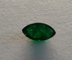 Smaragd, kolumbiai - 0,3 ct, 6,1x3,4x2,5 mm (3419)
