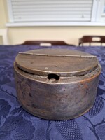 Régi fém doboz, ezüstözött rézből készült