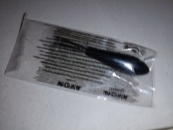 Hairbrush Cleaning Tool from Avont
