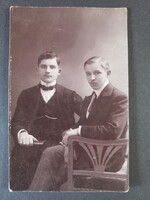 Antik fotó emlékül Horváth Árpád és Vida Szűcs Sándor tanulóktól 1912 Szarvas