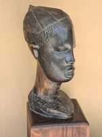 Nigéria férfi fej faragott ébenfa szobor Afrikából + posztamens
