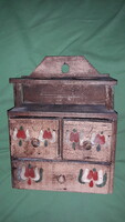 Antik parasztházas tulipános fából készült fiókos fűszerpolc 24 x 20 x 10 cm a képek szerint