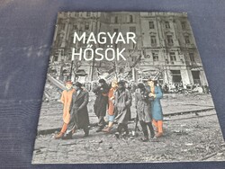 Magyar ​hősök. 4500.-Ft