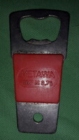 Mára már antik német GDR - DDR - NDK keletnémet METAWA fém -plasztik palackbontó a képek szerint