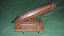 Antik Iparművész asztaldísz óriás ceruzafigurás fa írontartó 10 x 26 X 20 cm a képek szerint