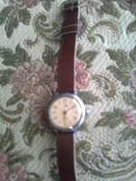 Retró női karóra (Zaria, 15 köves)