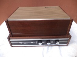 Riga Akords retro lemezjátszó, gyűjtői darab (4979)