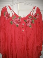 Selyem tartalmú blúz tintapiros