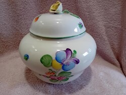 2503/33 Herendi Tertia porcelán nagyméretű rózsafogós bonbonier