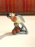1942-ES MADÁR ÉS GYÜMÖLCS FESTETT, JELZETT HERENDI PORCELÁN SZOBOR
