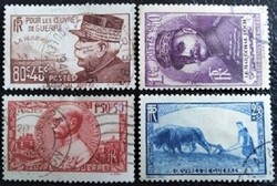 Fr467-70p / Franciaország 1940 A háborús segélyszervezet számára bélyegsor pecsételt