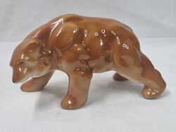 Nagyobb méretű szép festésű porcelán medve figura hibátlan állapotban 17 cm. hosszú