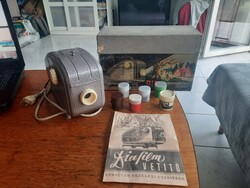 Retro lemezárugyári diavetitő dobozban,leirás.