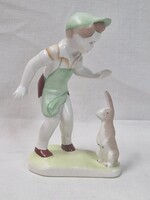Aquincumi fiú nyuszival porcelán figura hibátlan állapotban a ritkább nagyobb méretben 14 cm. magas