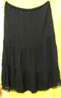 OLÉ fekete géz , csipkés szoknya 34 , 6