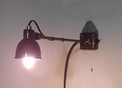 Vintage fali, ipari, műhelylámpa, festett vas