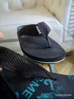 U&ME 38-size beach flip-flops, black, textile-headed toe-post sandals