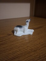 Porcelán agár, kutya. 11 cm. Jelzett