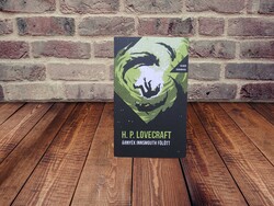 H. P. Lovecraft - Árnyék Innsmouth fölött