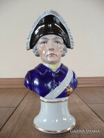 Antik Capodimonte porcelán katona büszt