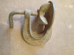 Antique Saller