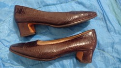 Vintage Ferragamo női alkalmi bőrcipő 37-es magas sarkú