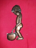 Retro réz, ragasztható WC illemhely ajtódísz pisilős kisfiú figura a képek szerint