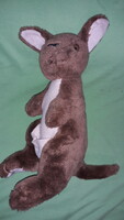 Retro aranyos MINŐSÉGI erszényes üvegszemű KENGURU plüss figura 32 cm a képek szerint