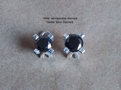 Fedezd fel az időtlen eleganciát ezzel az egyedi tervezésű 925-ös ezüst fülbevalóval gyémánt