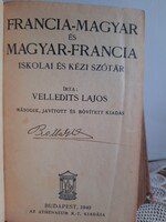 Francia-magyar, és magyar francia szótár.