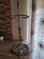 Rèz kandalló állvány?