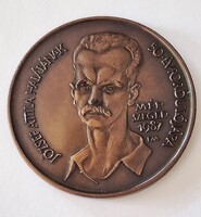 Fritz Mihály (1947-) 1987. "MÉE Szeged / József Attila halálának 50. évfordulója" jelzett br emlékér