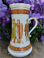 Hollóházi porcelán óriás söröskorsó magyar történelmi téma honfoglalás