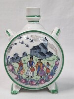 Zsolnay pajzspecsétes porcelán kulacs népies és virág mintával hibátlan állapotban 11 cm. magas