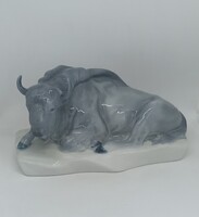 Zsolnay porcelán fekvő bika "RITKA"!