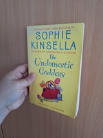 Angol nyelvű könyv , Sophie Kinsella : The undomestic Goddess