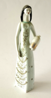 Hollóházi kézzel festett porcelán J. Seregély Márta Korsós lány  figura kisplasztika,szobor