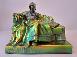 HIBÁTLAN! NAGY MÉRETŰ! Antik öttornyos jelzésű Zsolnay eozin Ligeti Miklós Anonymus porcelán szobor