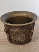 Historizáló bronz mozsár.