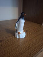 Faimar porcelán pingvin. 16,5 cm. Jelzett